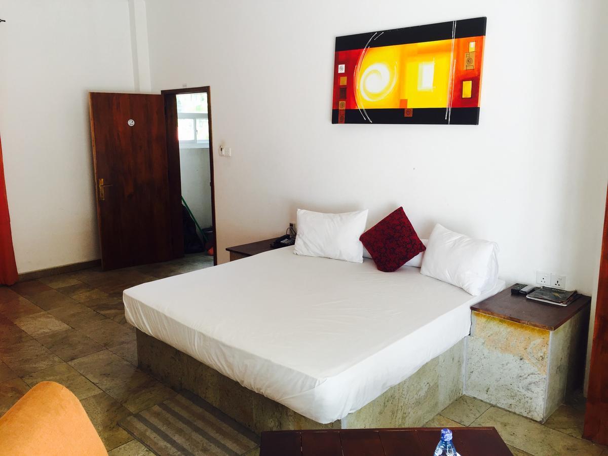 קגאלה Sleek Hotel מראה חיצוני תמונה